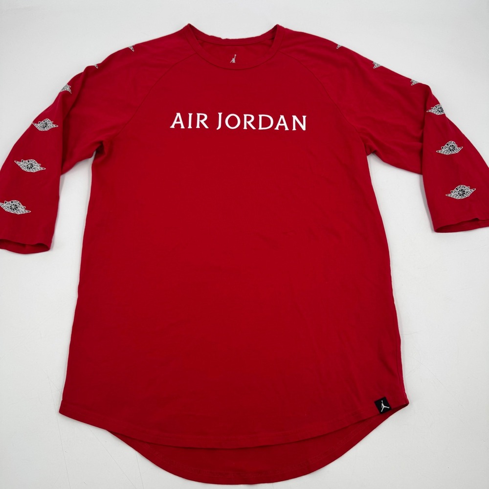Nike Air Jordan Red‎ Three Quarter Sleeve Logo T-Shirt Mens Size M AA1911-PTI